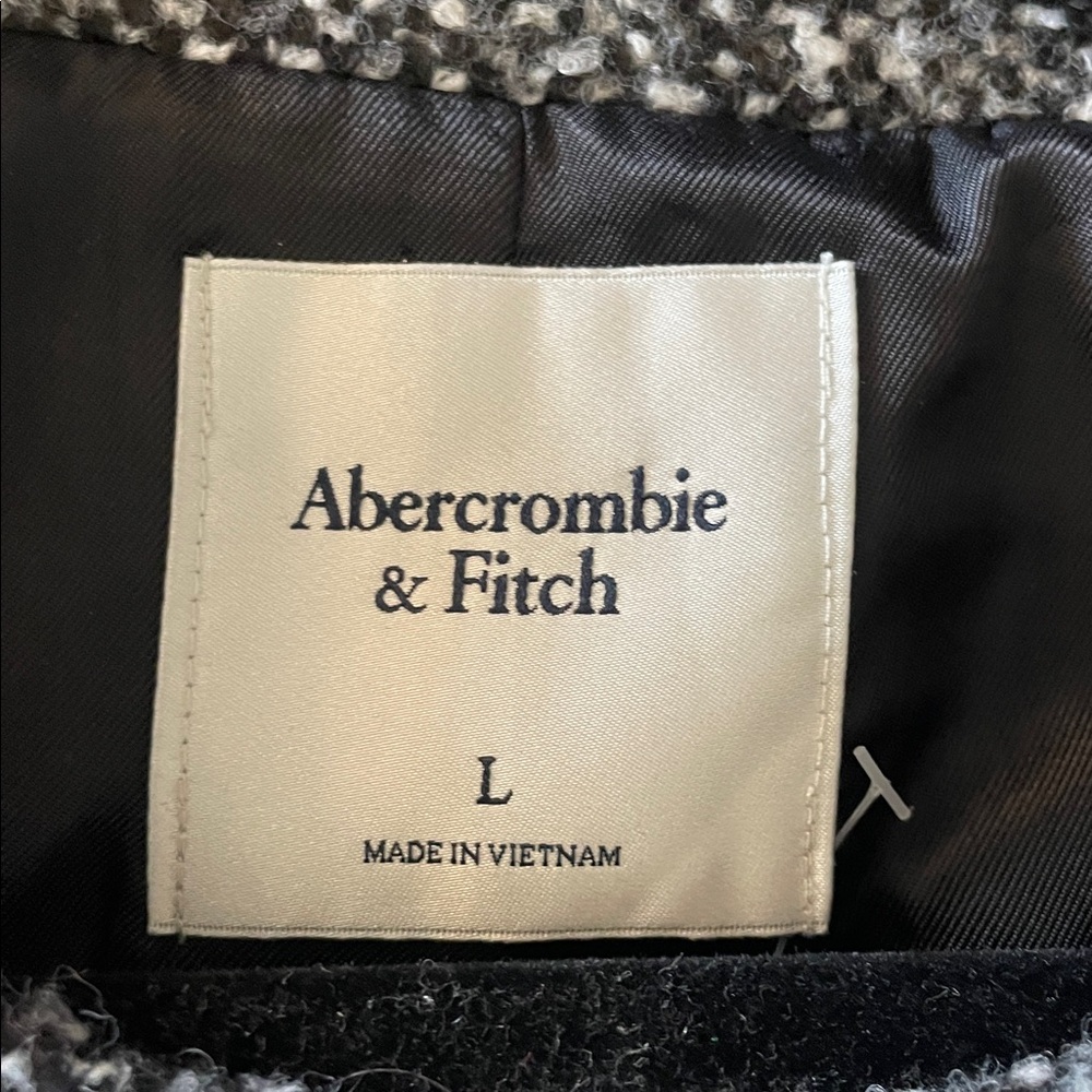 NWT - Abercrombie & Fitch tweed collarless jacket - Picture 6 of 8